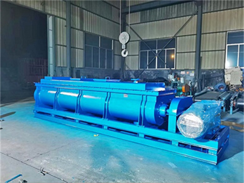 連續(xù)攪拌機(jī)